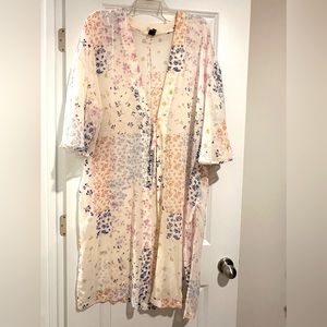 Wild Fable Floral Kimono Size OSFM